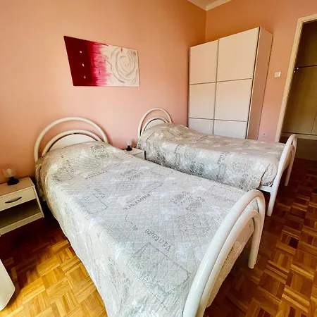 Apartment Le Rose Trieste