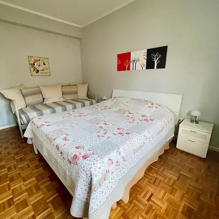 Le Rose Trieste